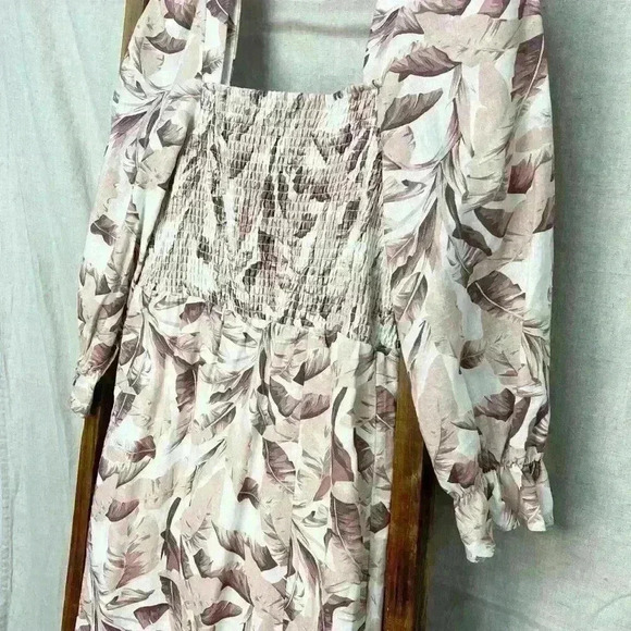 HOUSE OF HARLOW 1960 Linen Puff Sleeve With Slit Midi Dress in Size M - Picture 2 of 10